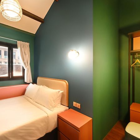 Dream Chaser Boutique Capsule Hotel Singapura Luaran gambar