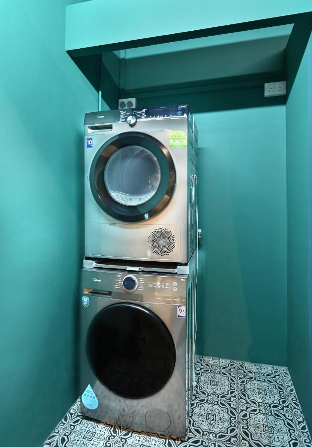 Dream Chaser Boutique Capsule Hotel Singapura Luaran gambar