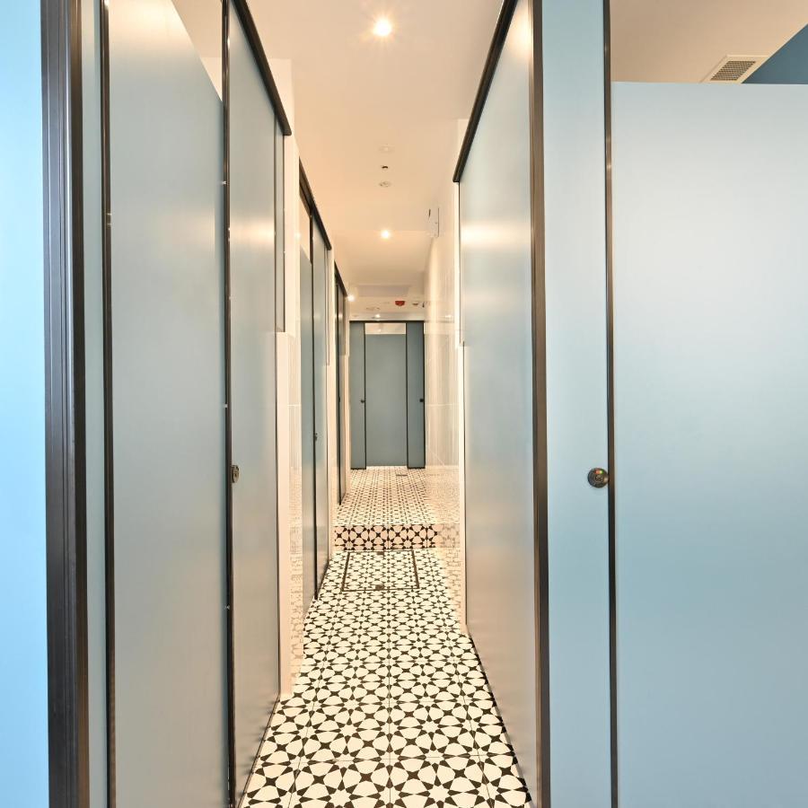 Dream Chaser Boutique Capsule Hotel Singapura Luaran gambar